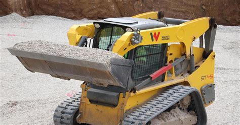 http www.wackerneuson.us en products skid-steer-loaders track-loaders model st45|wacker skid steer loader.